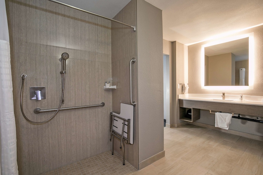 Best Western Plus Sparks-Reno Hotel 16/47