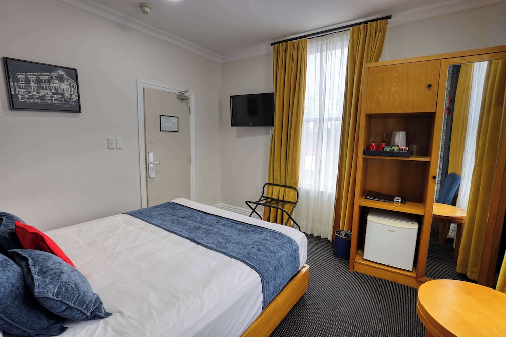 Ramada by Wyndham Hamilton City Center 14/50