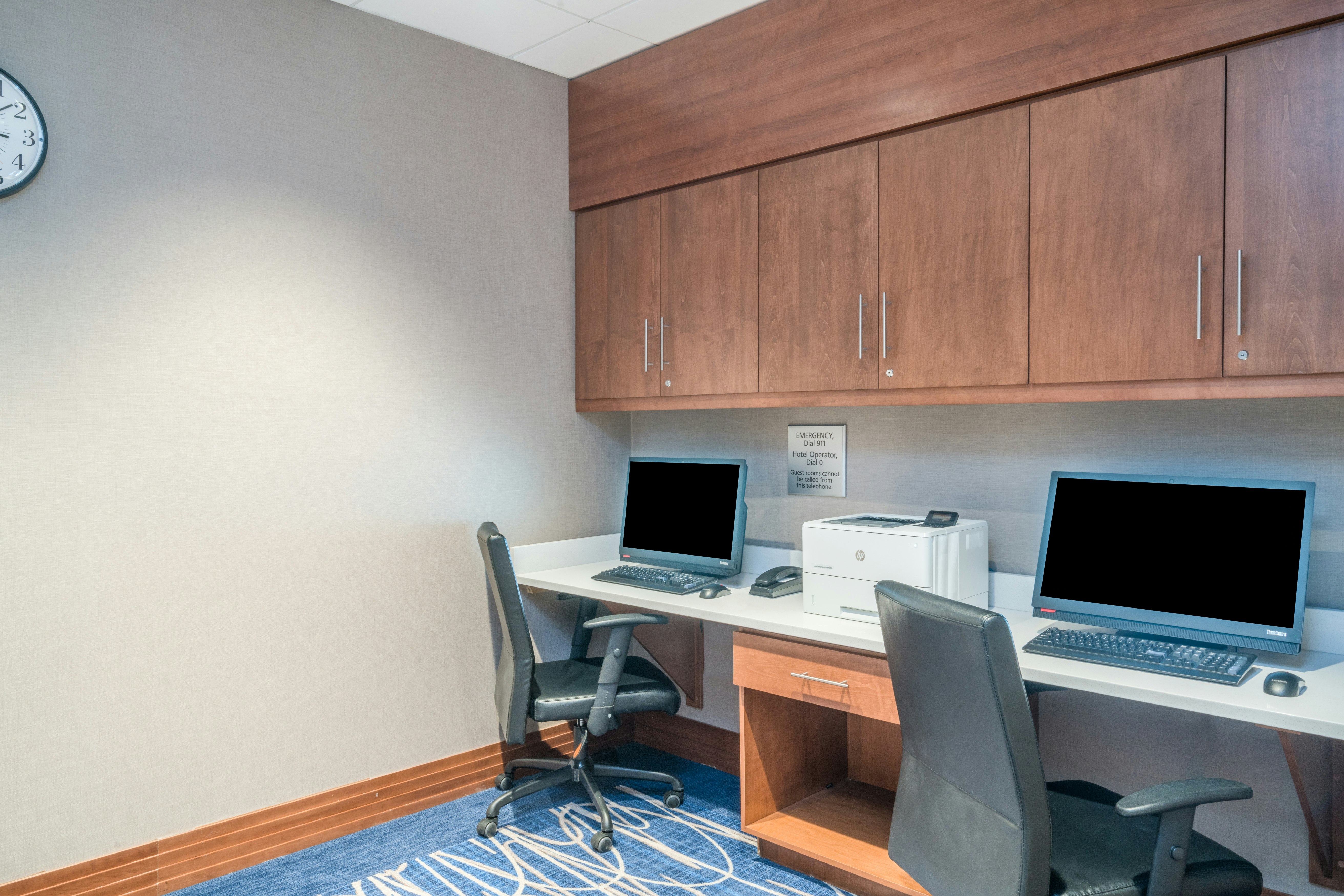Hampton Inn & Suites Newburgh Stewart Airport 36/39