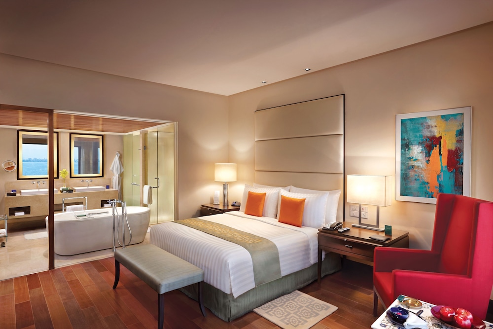 غرفة بسرير كينج تُحدَّد عند الوصول، The Oberoi Mumbai 6/10