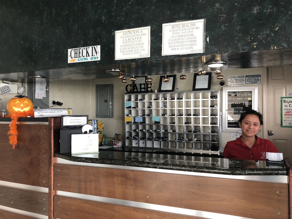 Real Inn De Tijuana Boulevard Agua Caliente 7/50