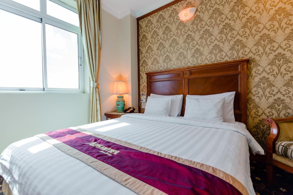 A25 Phan Dinh Phung Hotel 10/60