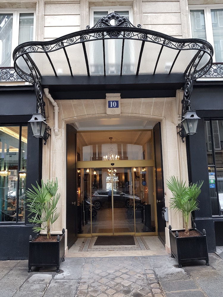Hotel Peyris Opera 5/71