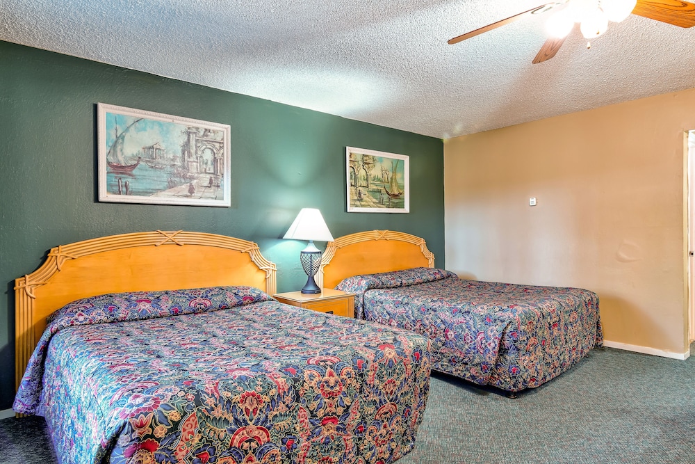 Lake Tahoe Ambassador Lodge 10/57