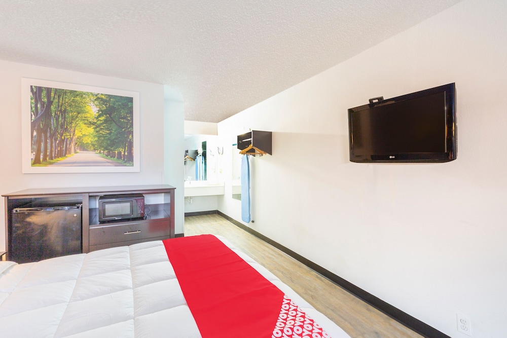 Hotel Baton Rouge Mid City 38/55