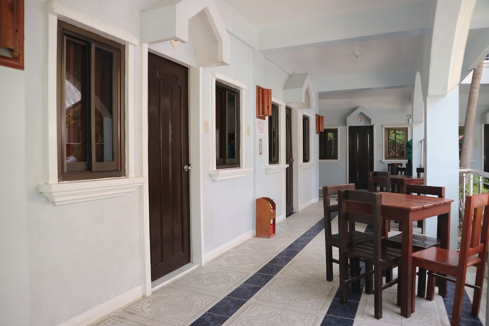 Simon's Heritage Resort 42/61