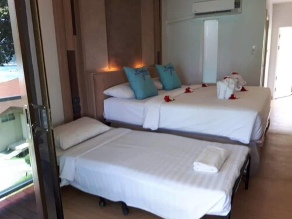 Bay View Resort Koh Phi Phi 12/74
