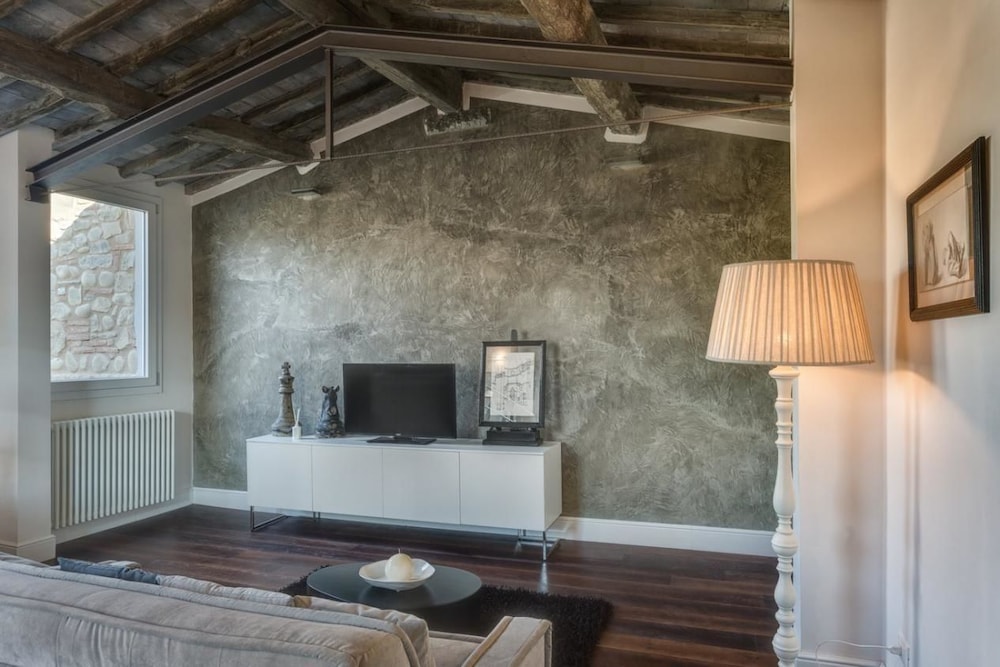 Beautiful Terrace Serragli 1/12