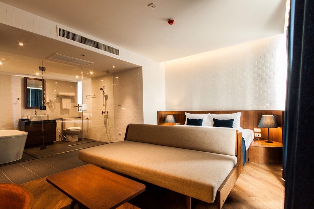 Klub Hotel Bangkok 7/65
