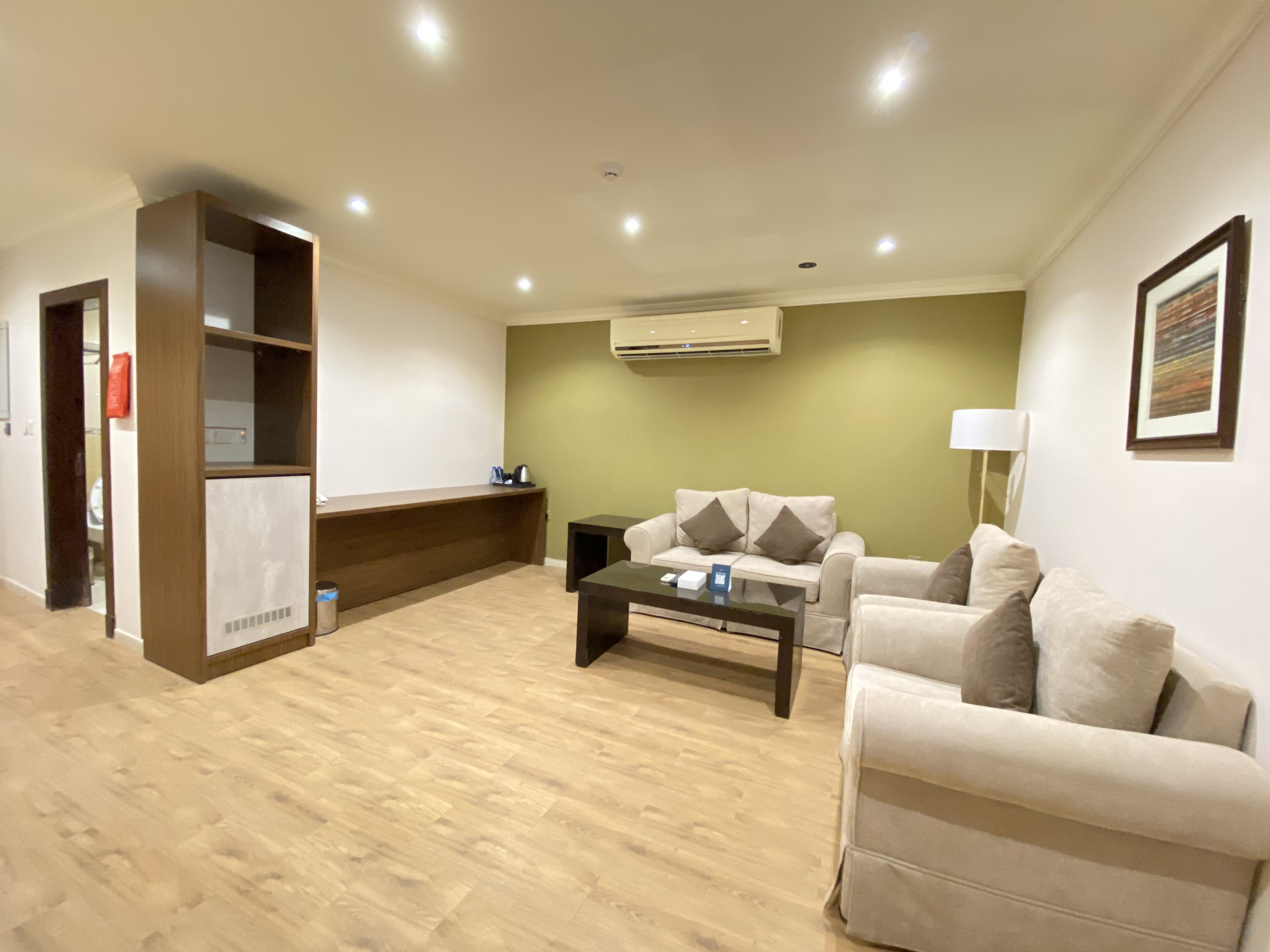 فندق الضيافة(Al Diyafa Hotel) 27/44