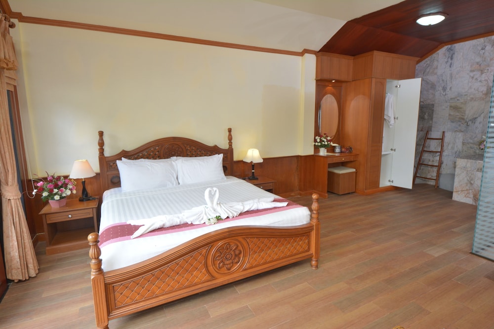 Haad Yao Bayview Resort And Spa 16/66