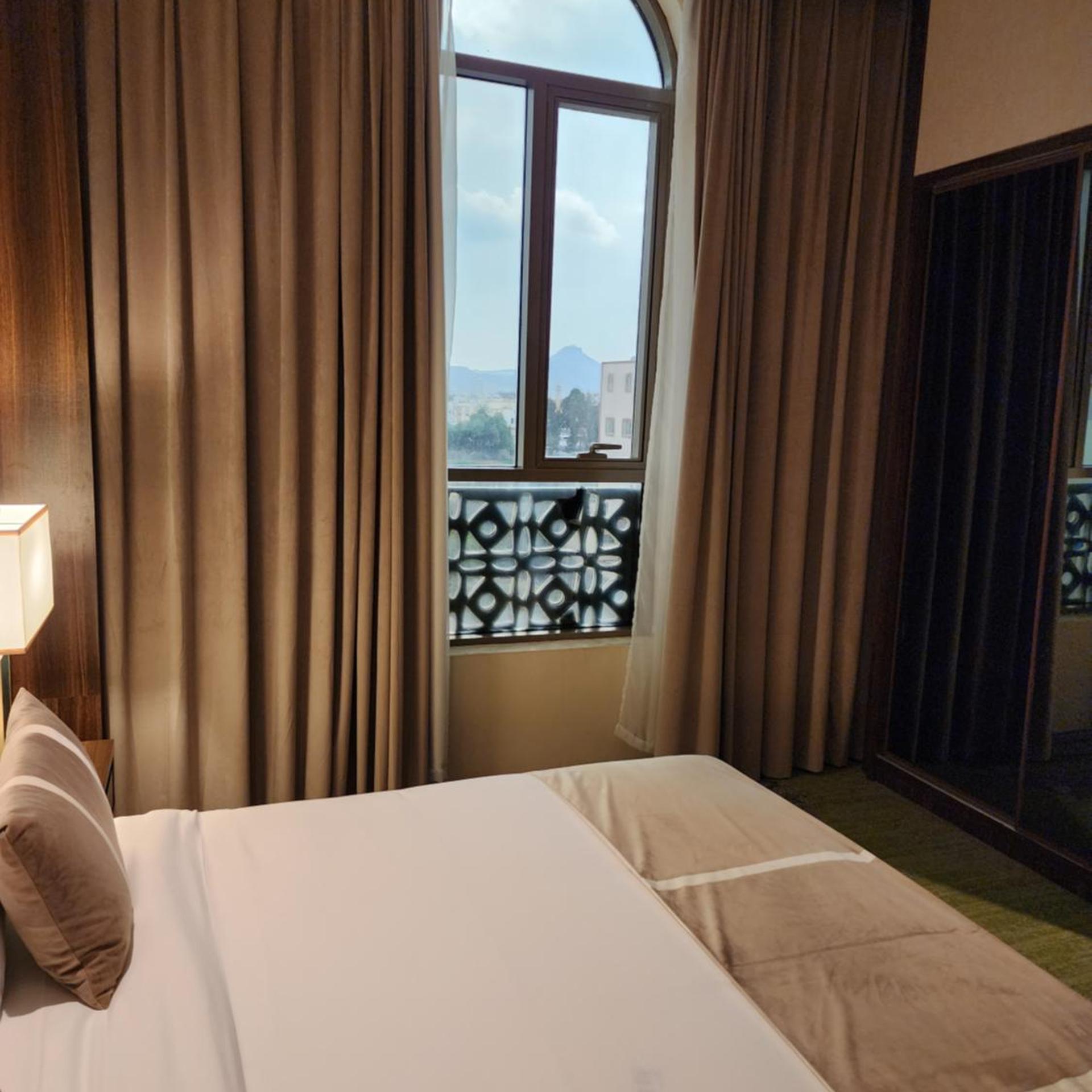 Azar Hotel Ahad Rafidah 29/63