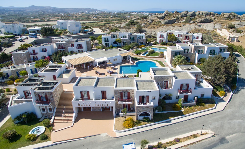 Naxos Palace 38/49