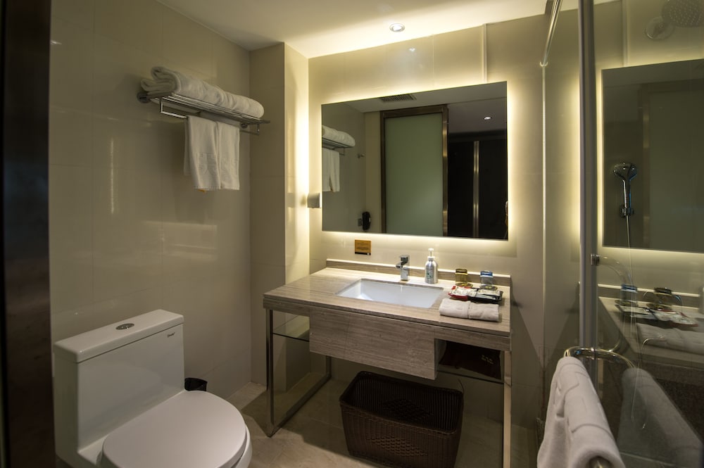 Kingtown Riverside Hotel Plaza Shanghai 28/35