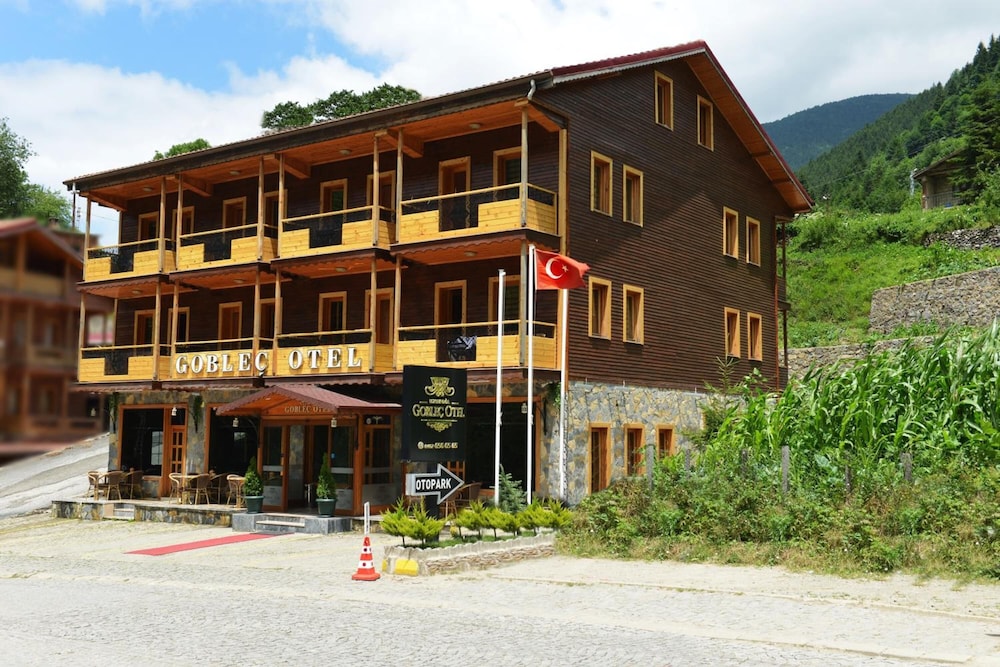 Goblec Hotel 9/72