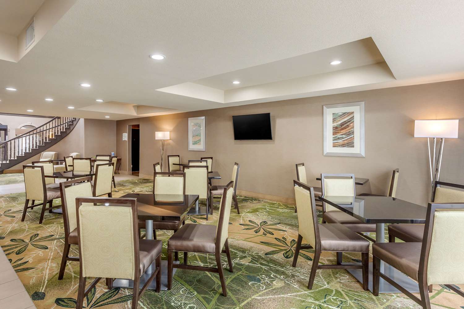 Quality Suites Sherman, TX 8/14