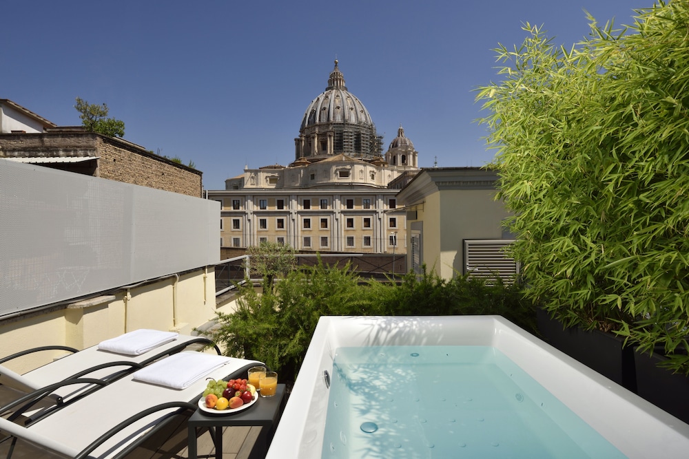 Elle Boutique Hotel 14/33