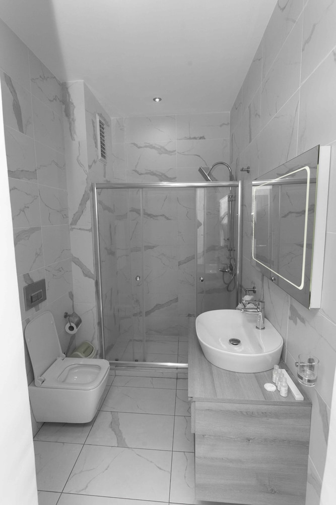 San Marino Hotel Apartment 44/50