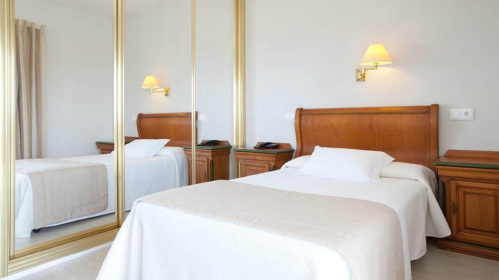 Mar Hotels Paguera and Spa 29/70