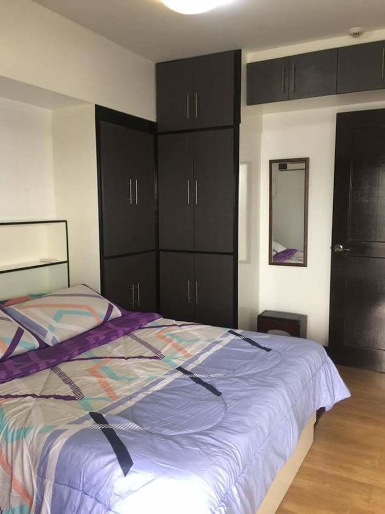 Your Home Away From Home Royal Palm 4/57