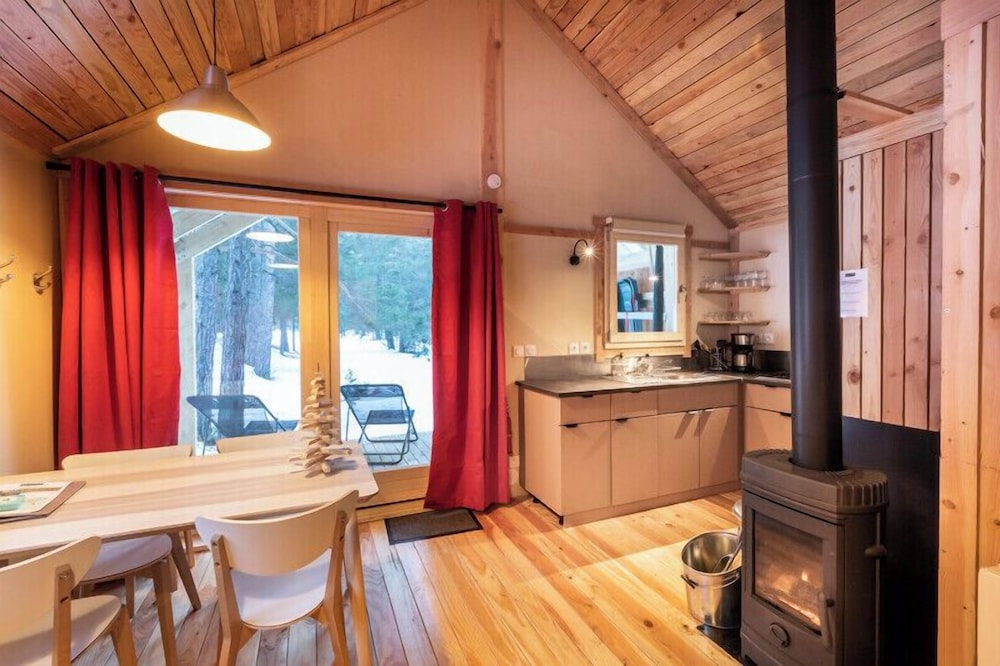 Huttopia Bourg Saint Maurice 38/48