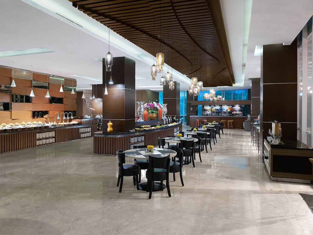 The Alana Yogyakarta Hotel & Convention Center 34/45