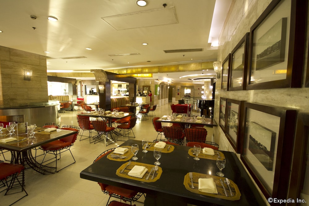 Crown Regency Hotel and Towers Cebu City 32/47