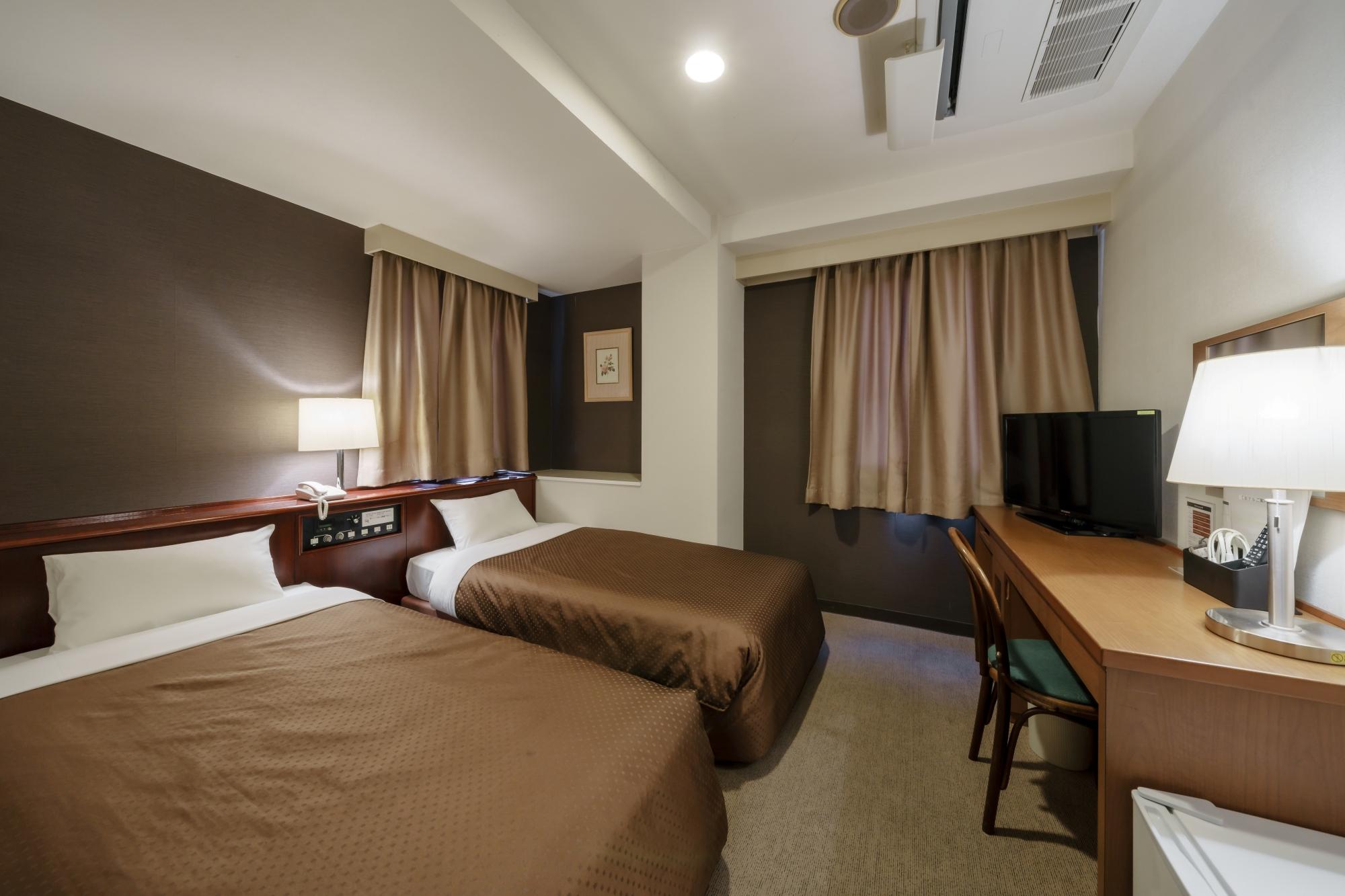 City Hotel Ando 10/41
