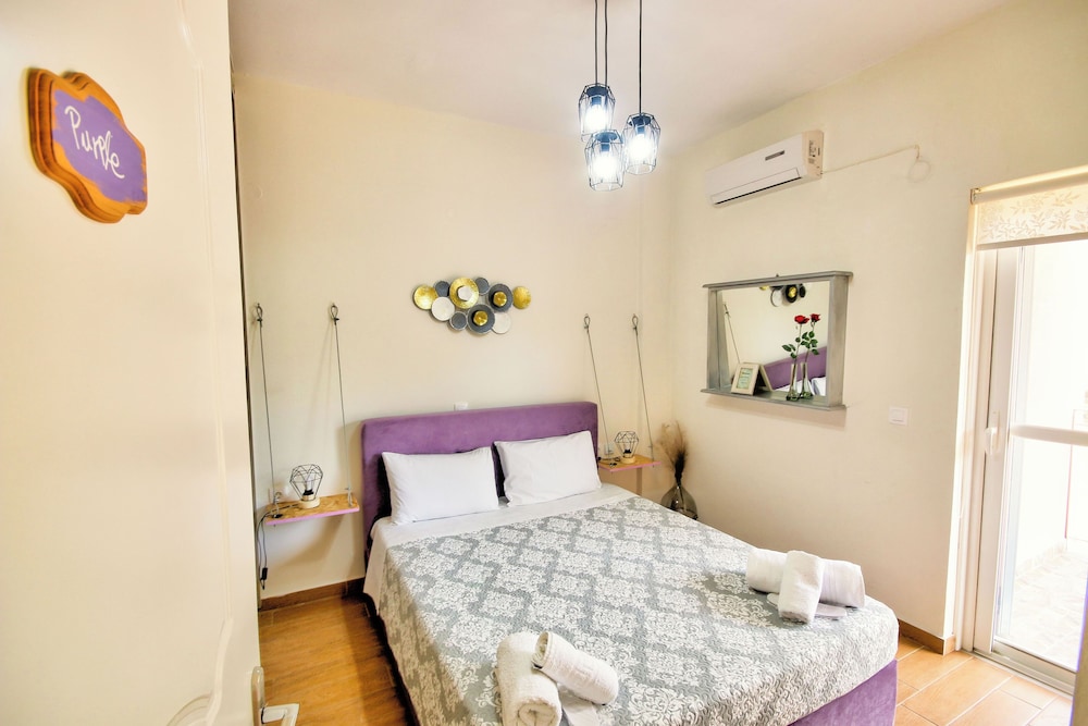 Villazia Exclusive Estate 7/27