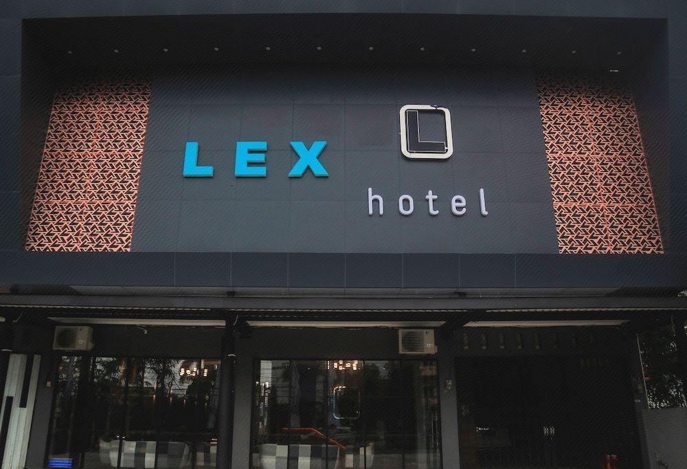 Lex Hotel Banjarmasin By Excelsior 2/23