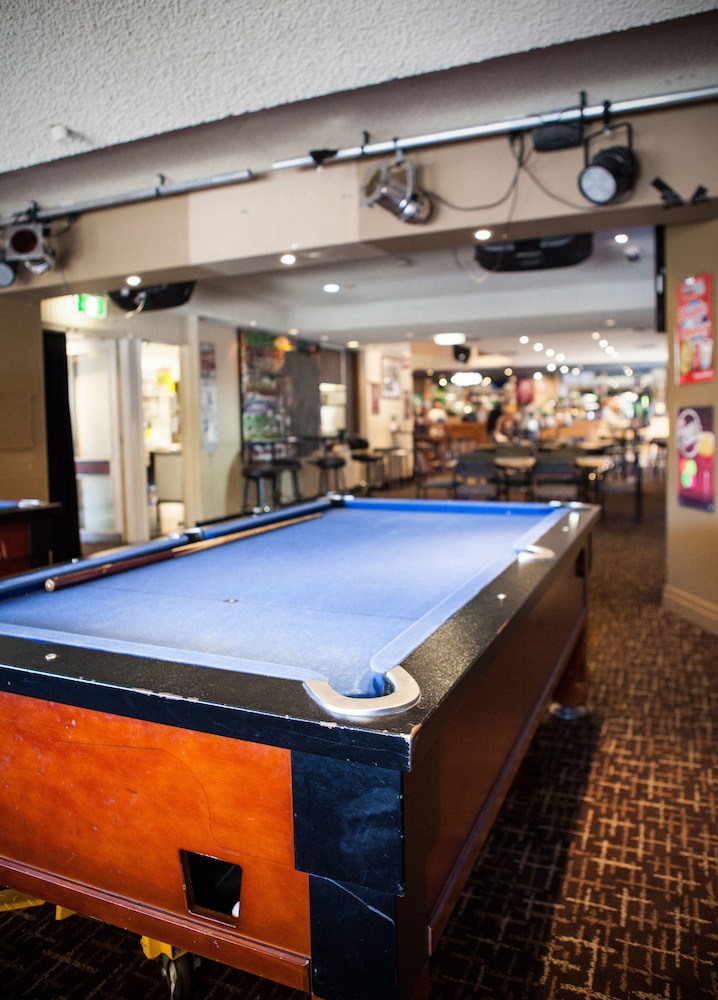 Prince of Wales Hotel 25/50