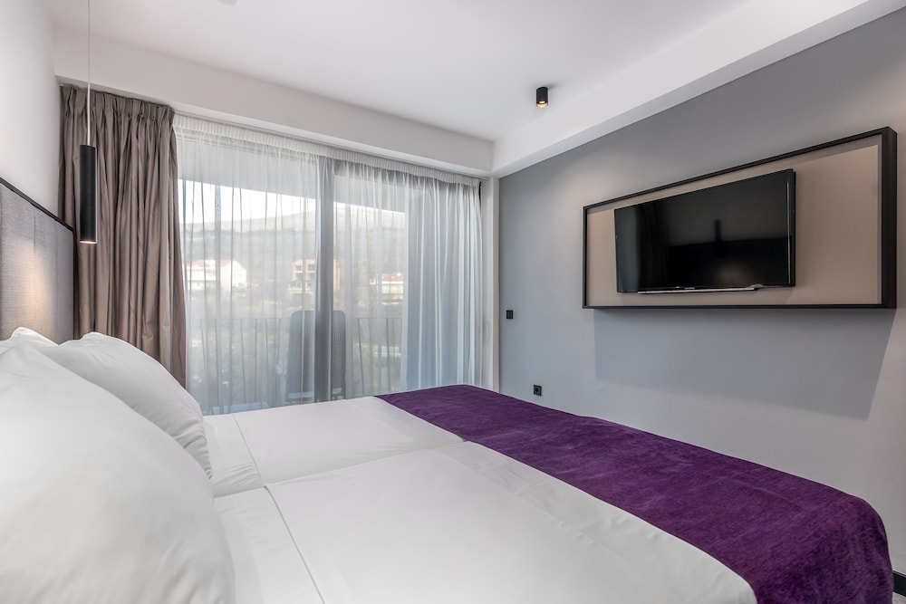 Hotel Ad Turres 25/65