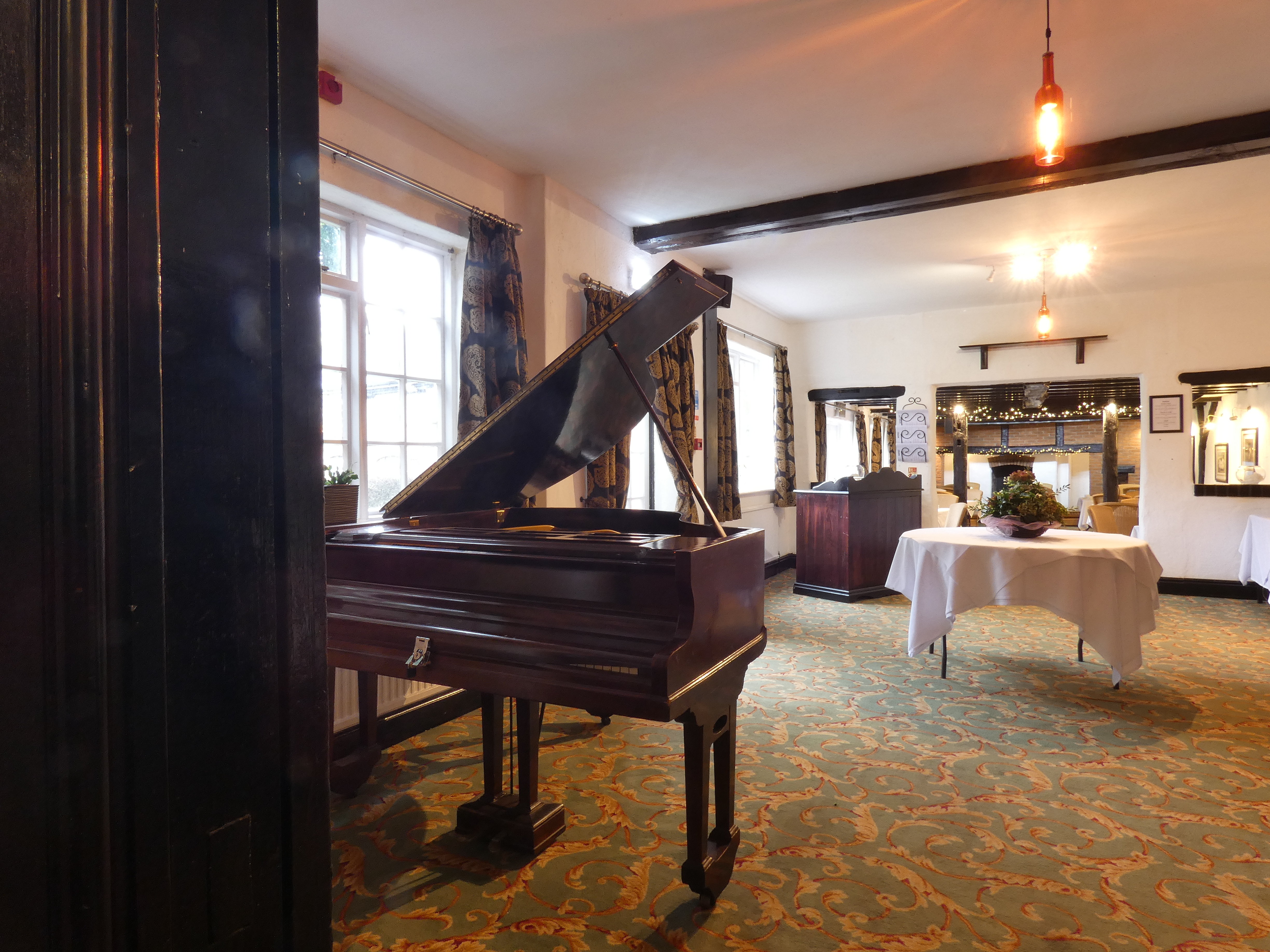 Marston Farm Hotel 41/55