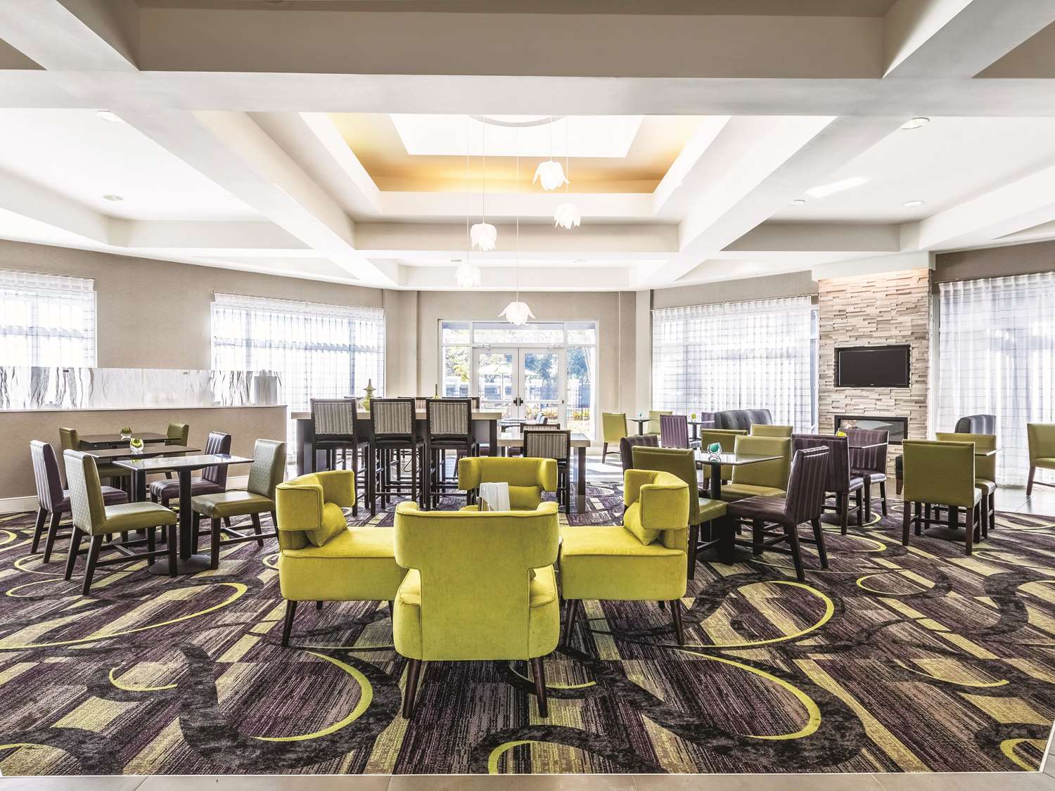 La Quinta Inn & Suites by Wyndham Alexandria Airport 35/48