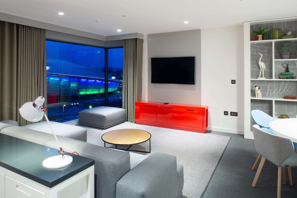 Radisson Red Glasgow 42/67