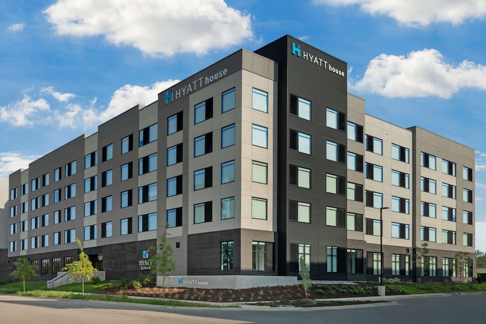 Hyatt House Lansing University Area 4/49