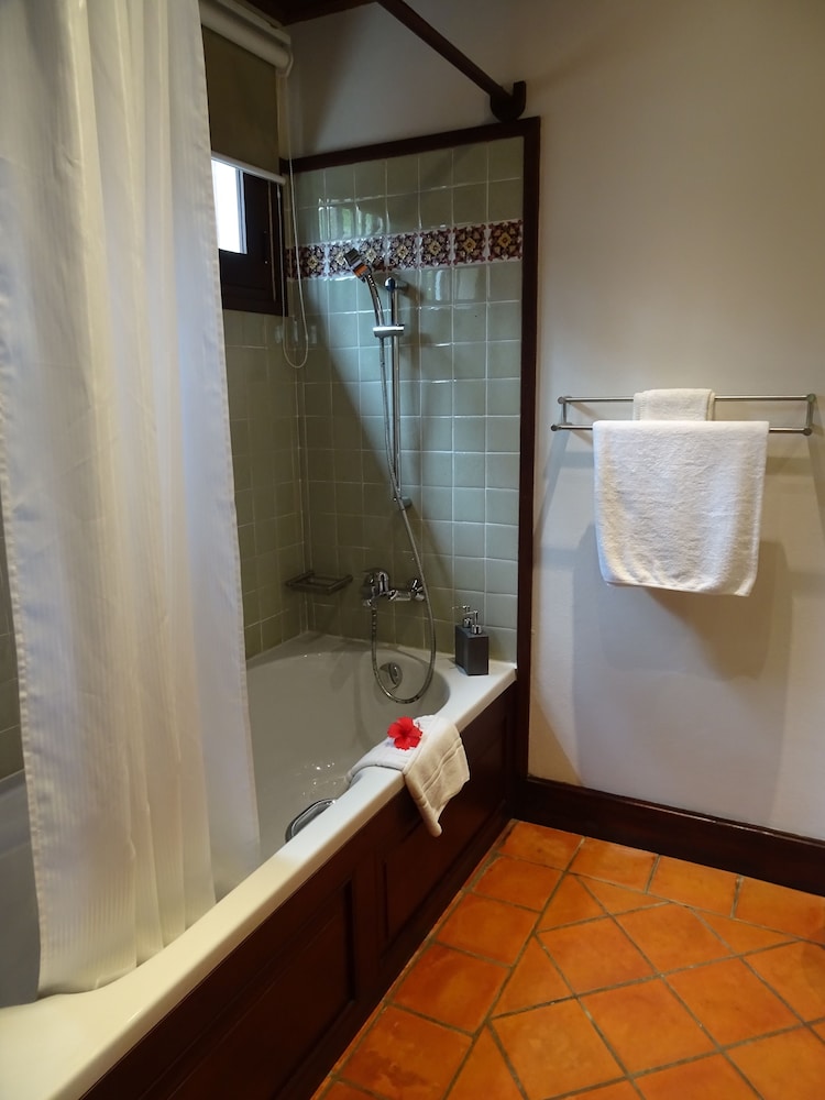 Classic, Twin Beds, Villa Maydou 8/10