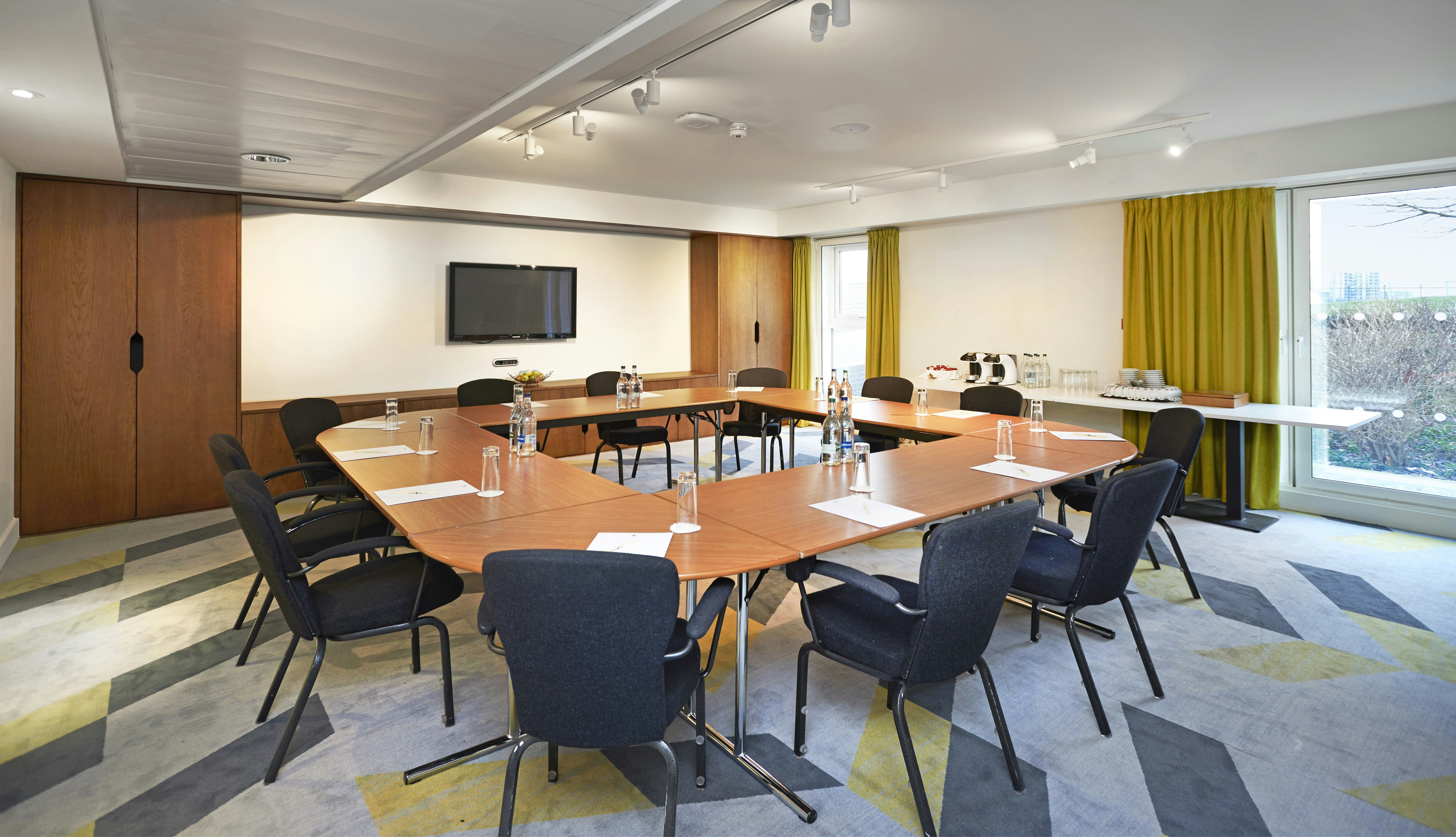 Doubletree By Hilton London Excel 75/78