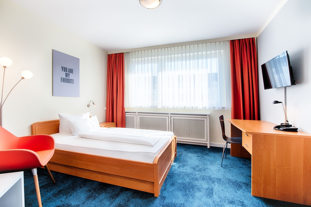 Carolinenhof Hotel 19/68