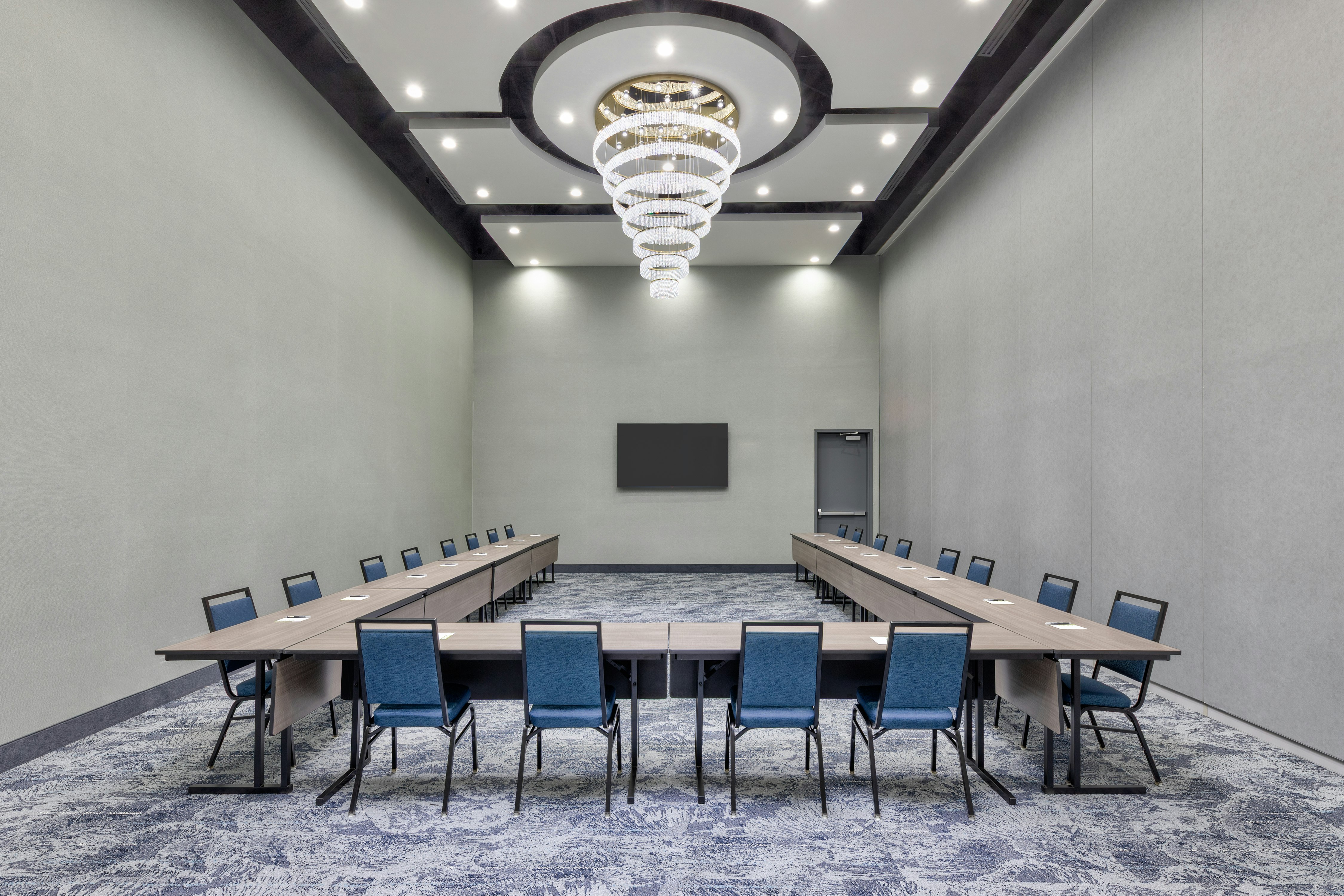 Home2 Suites by Hilton Paris 32/35
