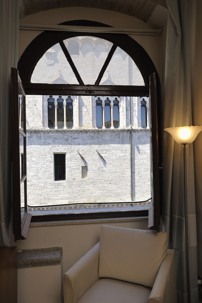Hotel Fortuna 10/63