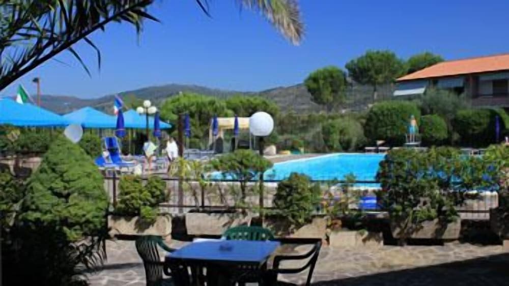 Hotel Villaggio Il Gabbiano 22/28