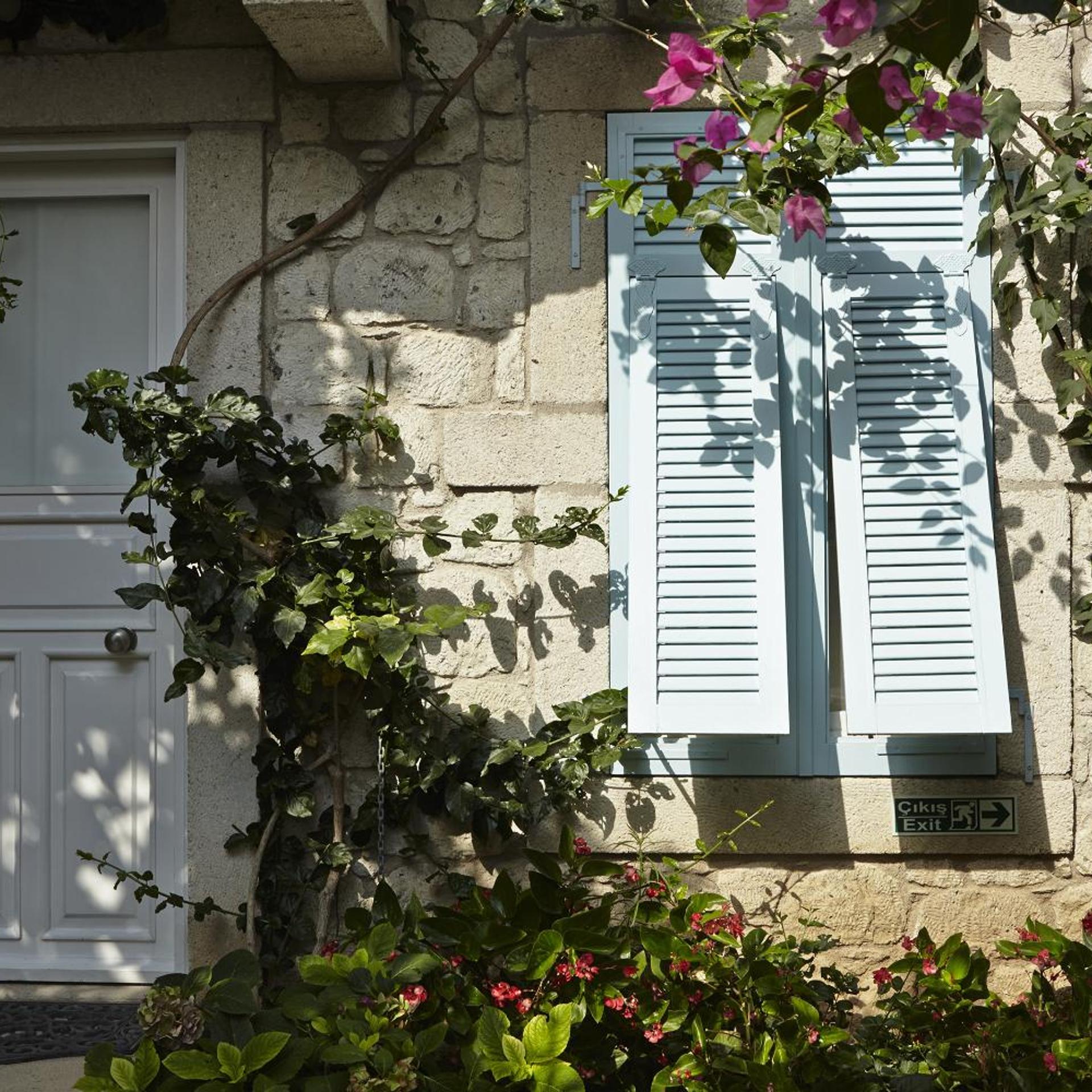 Icirliev Alacati 10/56