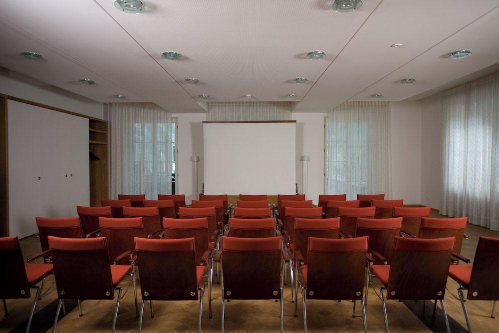 Cph Parkhotel Wolfsburg 53/67