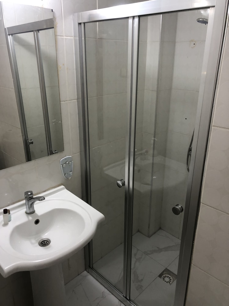 Ozsoy Hotel 44/45