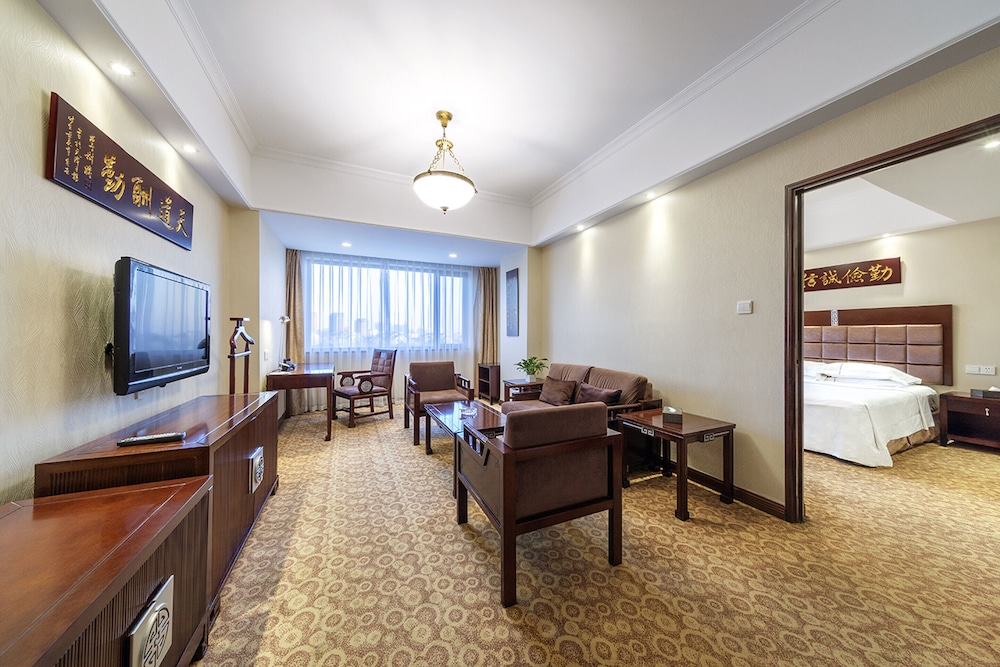 Grand Regency 39/58