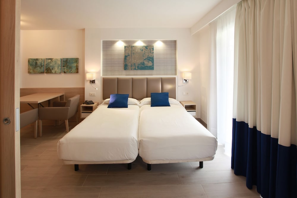 Grupotel Alcudia Pins 10/50