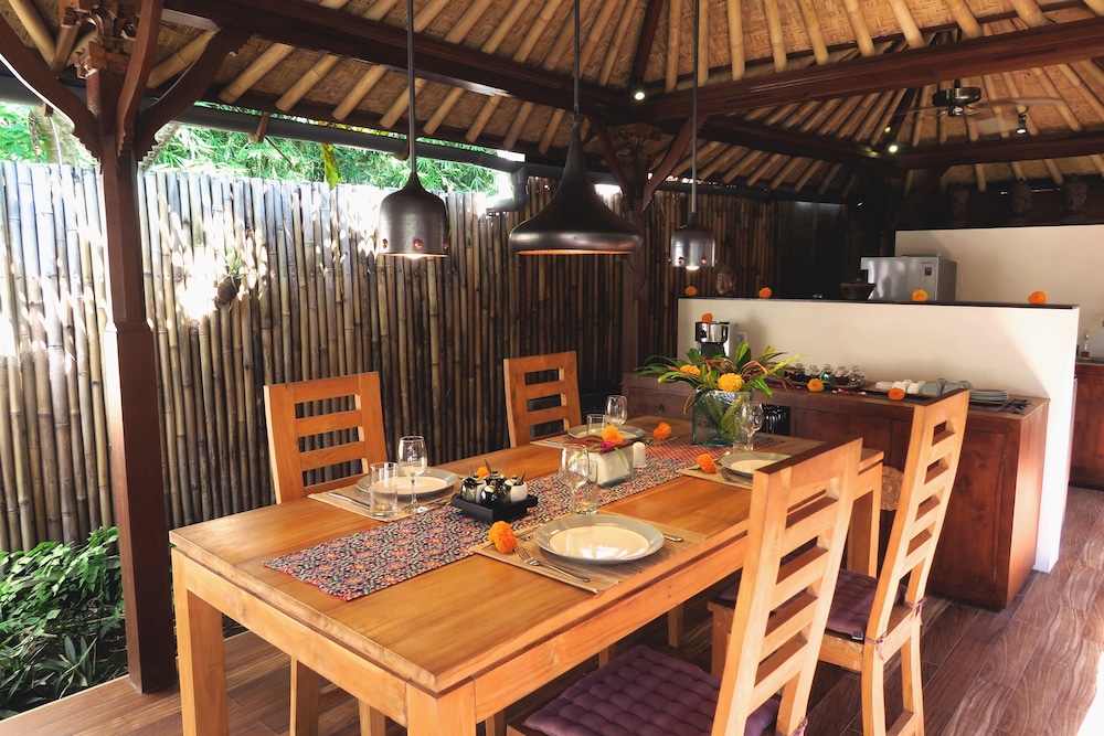 Cili Emas Oceanside Resort 34/50