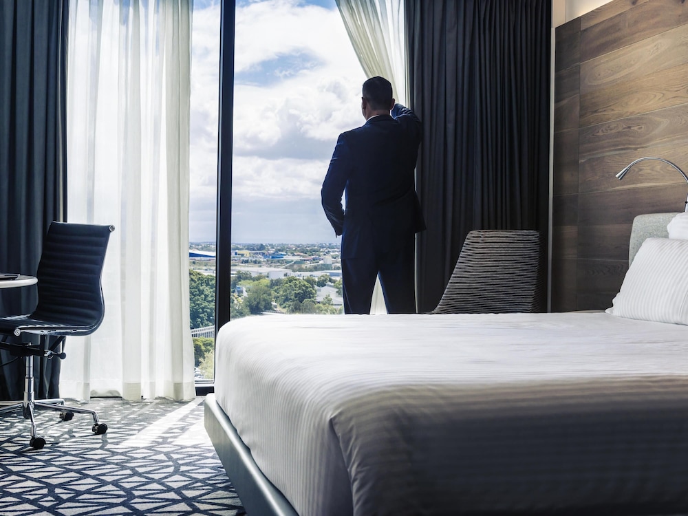 غرفة سوبيريور بسرير كينج، Pullman Sydney Airport 3/9