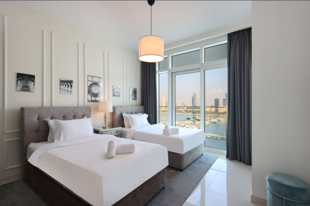Room at 2BR Beachfront Living, Stunning Marina Views, DUBAI